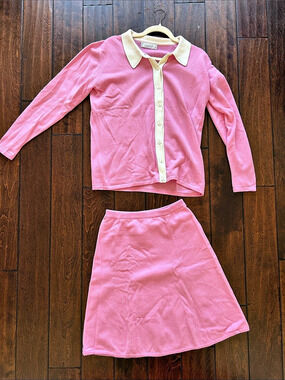 SHIRIN Pink Cardigan Skirt Set Size Medium